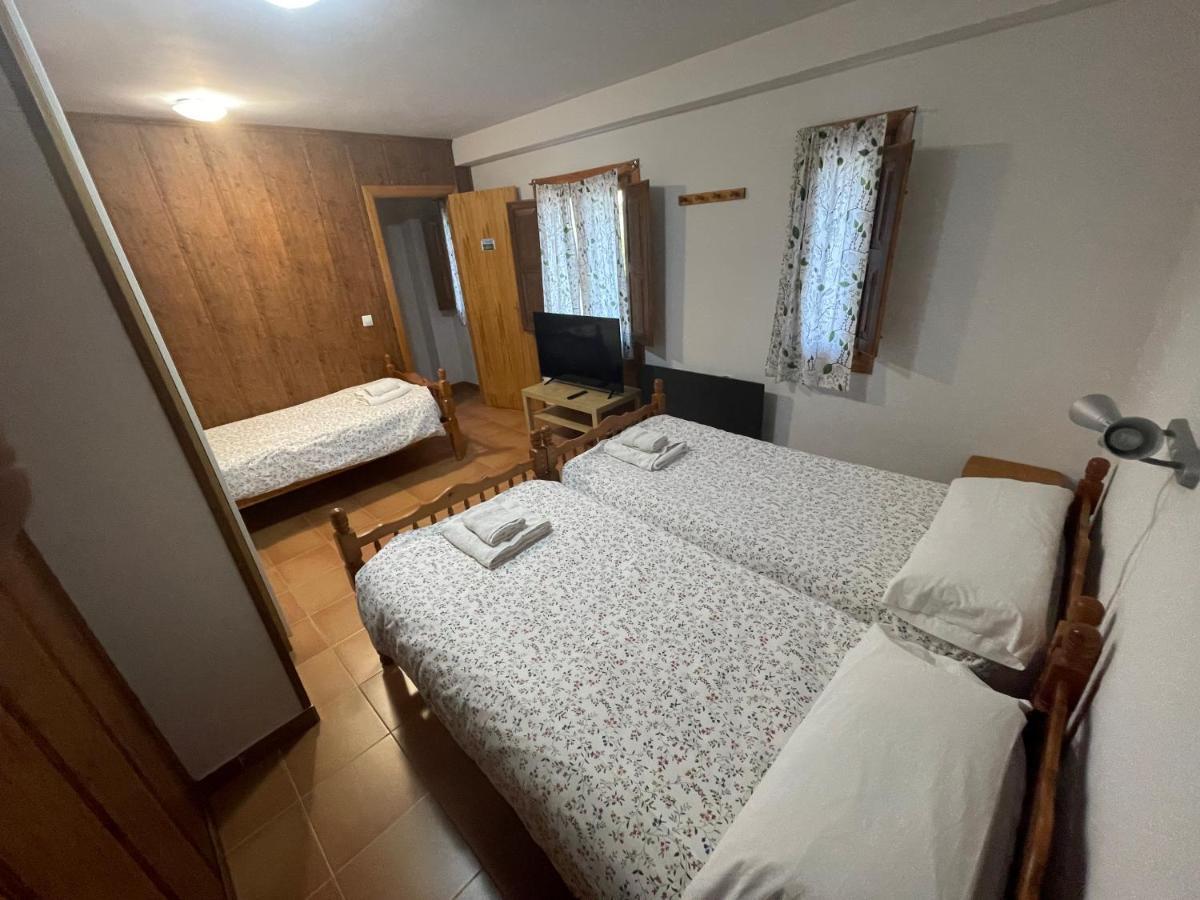 Casa Rural Laguarta - Restaurante Guest House Bagian luar foto