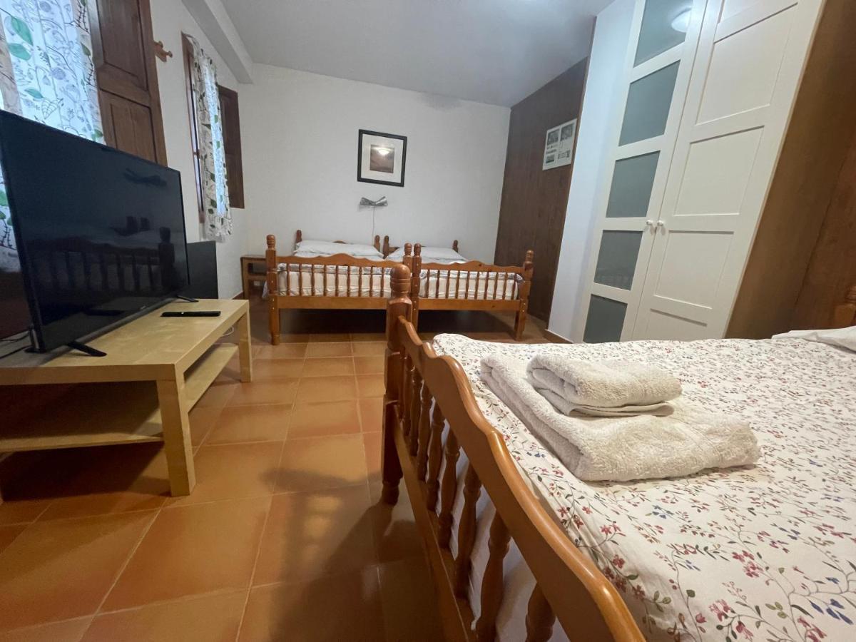 Casa Rural Laguarta - Restaurante Guest House Bagian luar foto